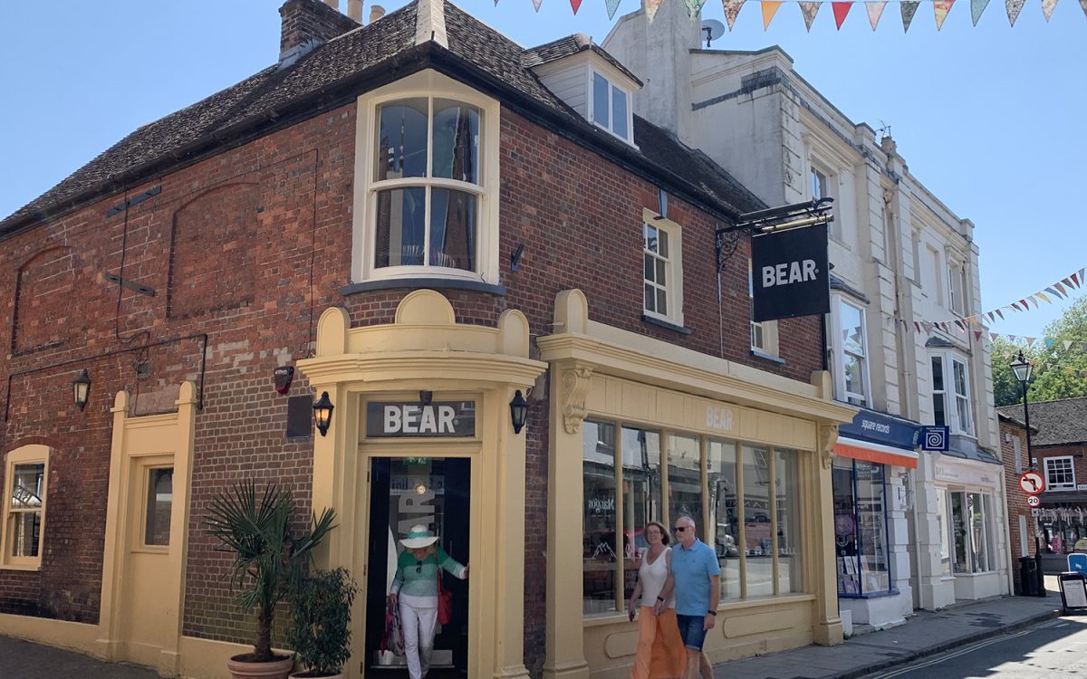BEAR host venue Outdoor sketchbooking workshop