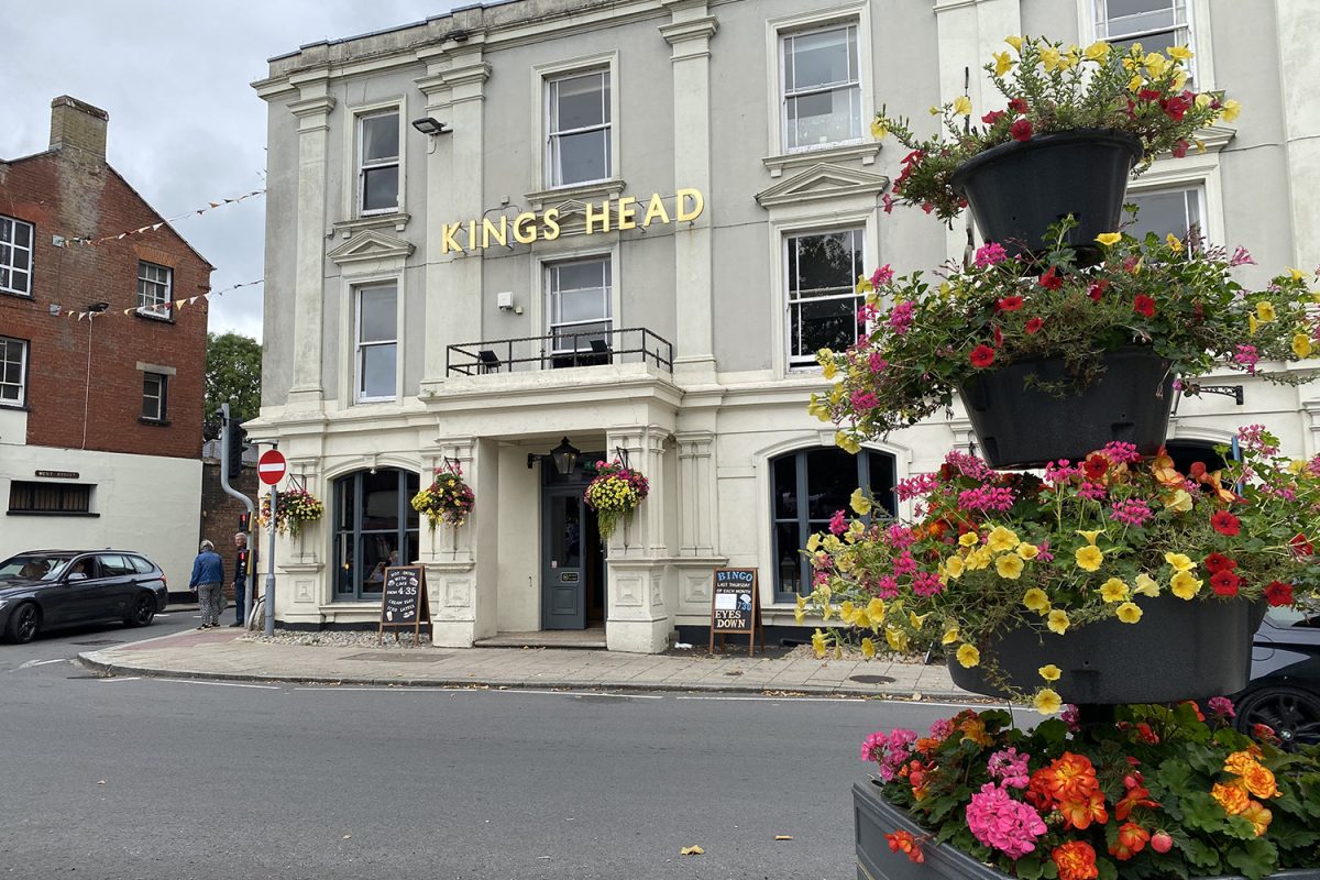Kings Head Exterior IMG_7432 web Kings Head Hotel venue for Sketch Club